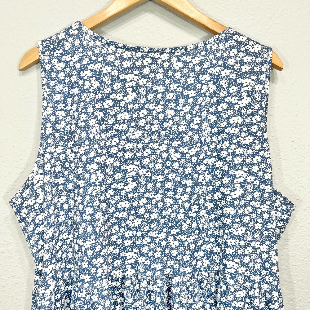 NWOT Boutique Floral Sleevless V-neck Shirt-Dress - Picture 11 of 12